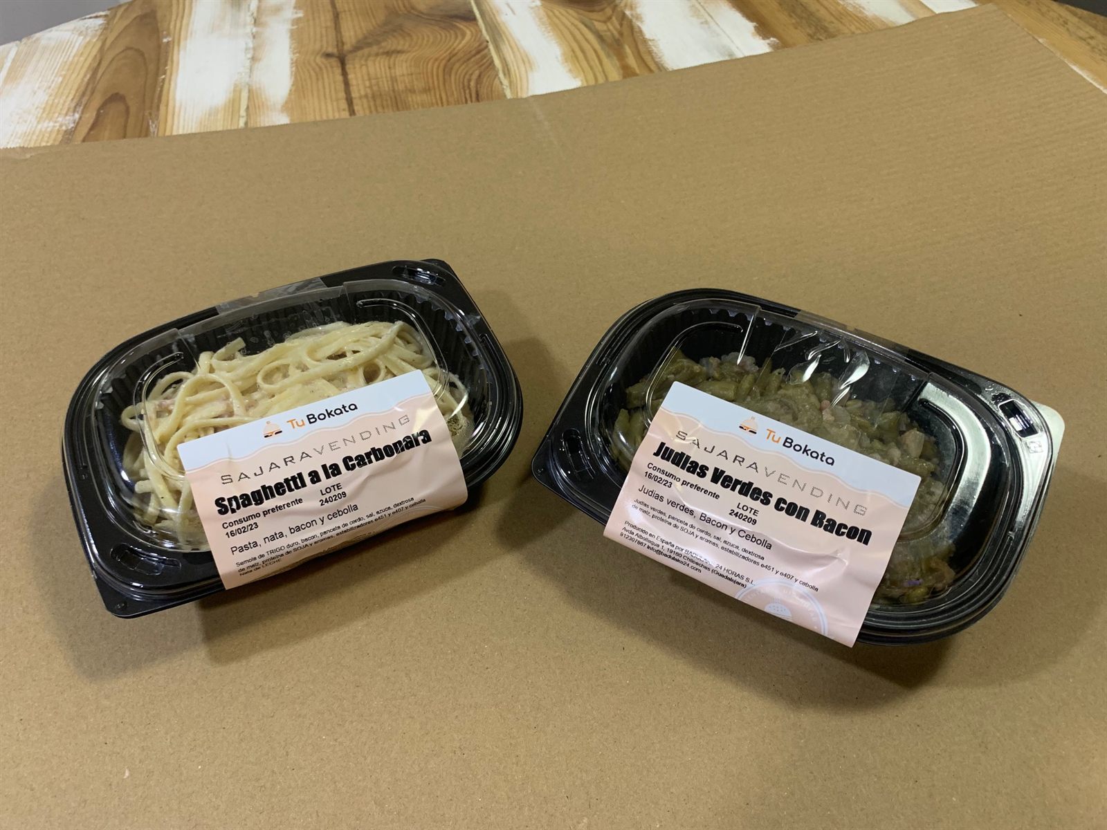 Platos preparados: spaghetti a la carbonara y judías verdes con bacon